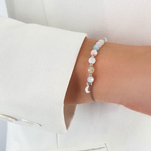 bransoletki z naturalnymi kamieniami z zawieszką