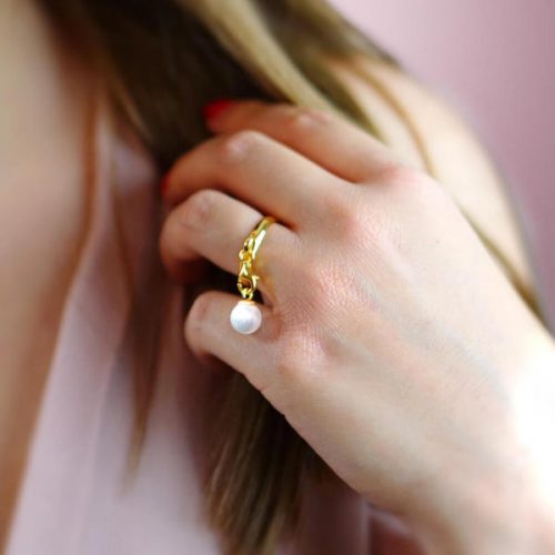 pierścionek z zawieszką perła złoty (1)