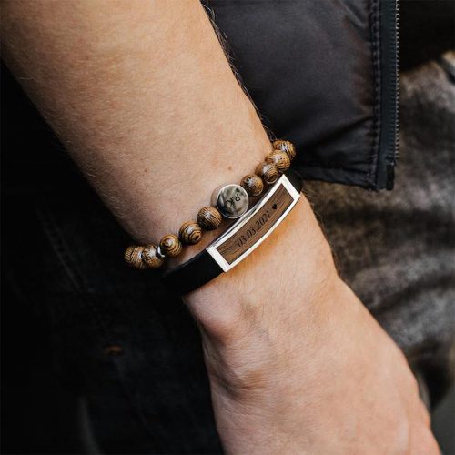 prezent na dzień chłopaka bransoletka skórzana czarna