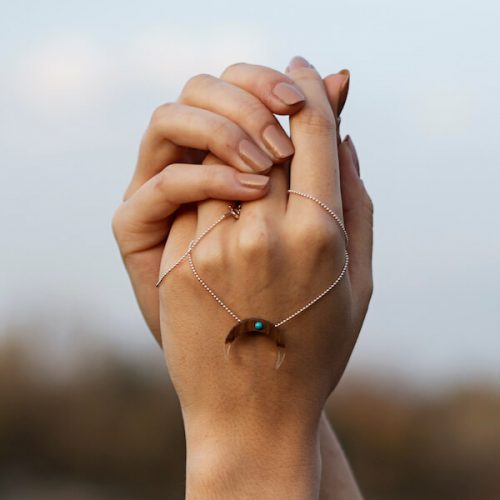 drewniane naszyjniki